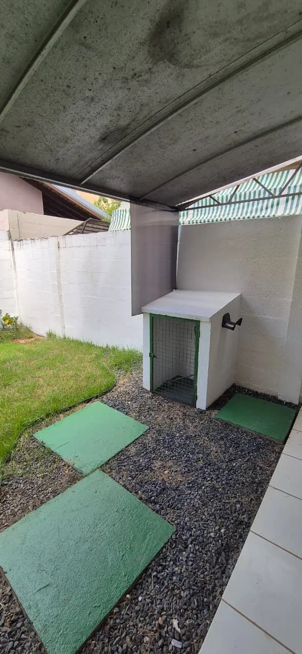 Imagem Sobrado 3 Quartos sendo 1 Suite em Condomínio Village do Bosque