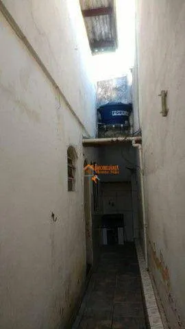 Imagem Sobrado com 3 dormitórios à venda por R$ 410.000,00 - Jardim Presidente Dutra - Guarulhos/SP