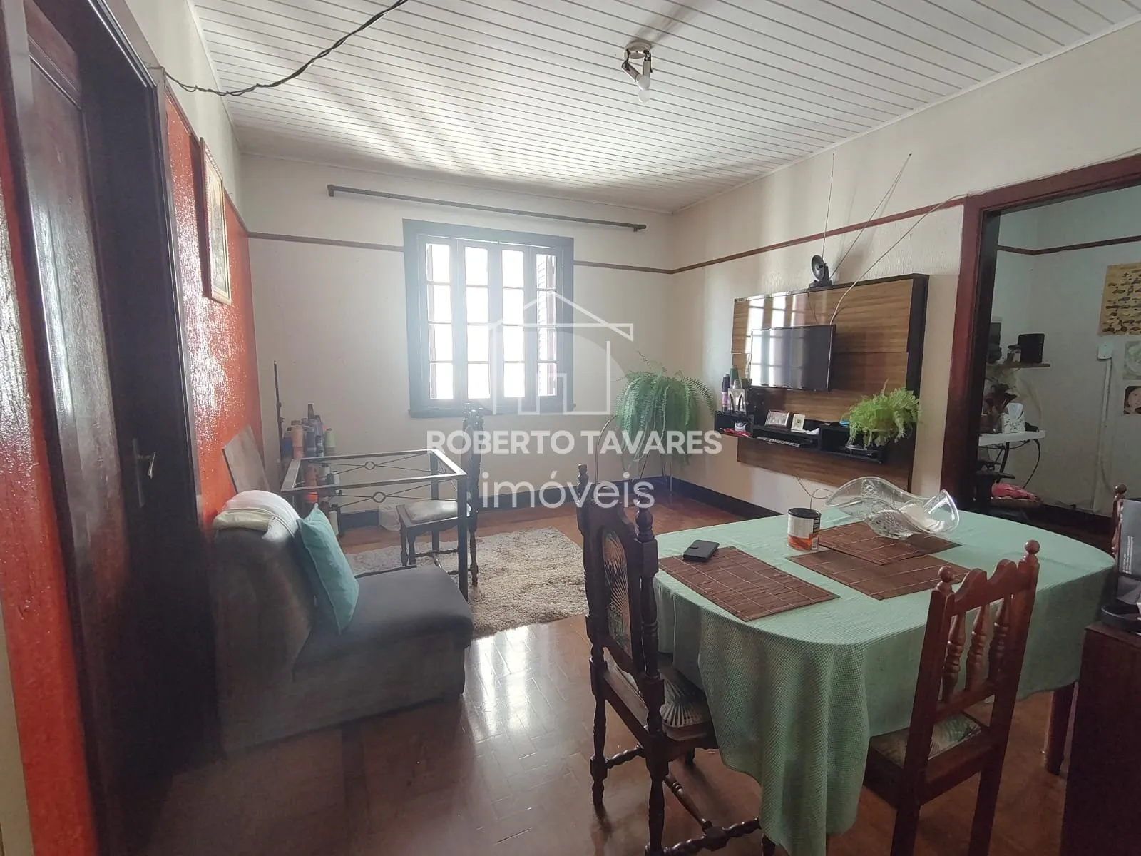 Foto do imóvel Apartamento com 2 dormitórios, sala para dois ambientes, cozinha, banheiro, quarto de serviço e banheiro, 1 vaga de garagem.... em Vila Buarque, São Paulo - SP