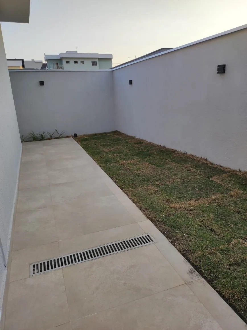 Imagem Casa à venda 3 Quartos, 1 Suite, 4 Vagas, 250M², Bairro do Grama, Caçapava - SP | Residencial Malibu