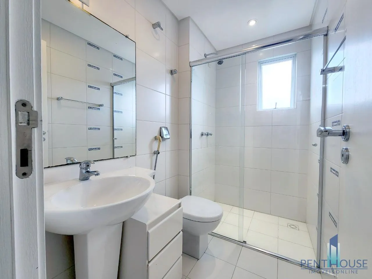 Imagem Cobertura Duplex para Venda em Balneário Camboriú, CENTRO, 3 dormitórios, 3 suítes, 4 banheiros, 3 vagas