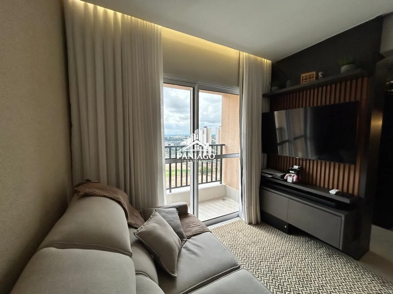 Imagem Apartamento Porteira Fechada com 2 Quartos para Alugar em Frente ao Shopping Pan