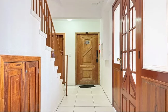 Imagem Apartamento para venda no bairro Santo Antônio em Porto Alegre