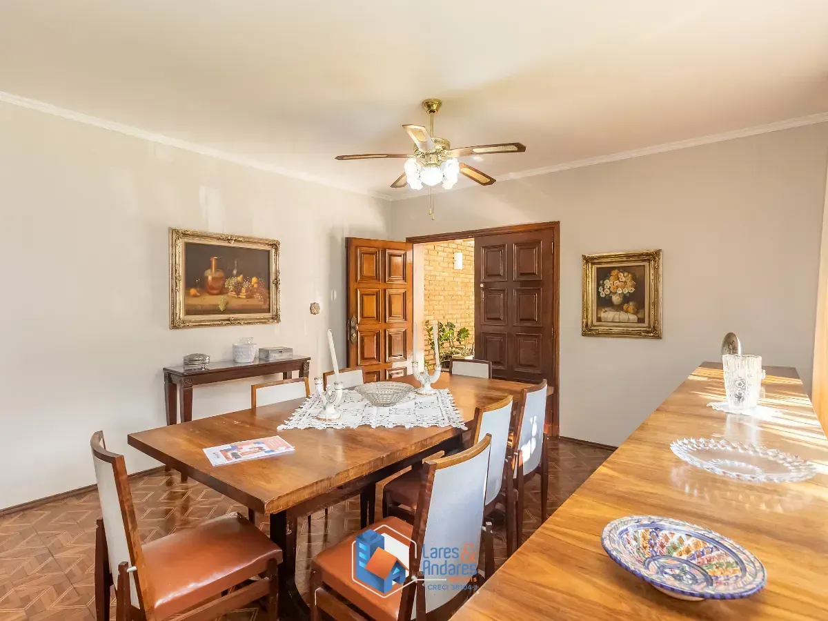 Imagem Casa para venda e locação em Alto de Pinheiros com 3 quartos, sendo 3 suítes, 245m²