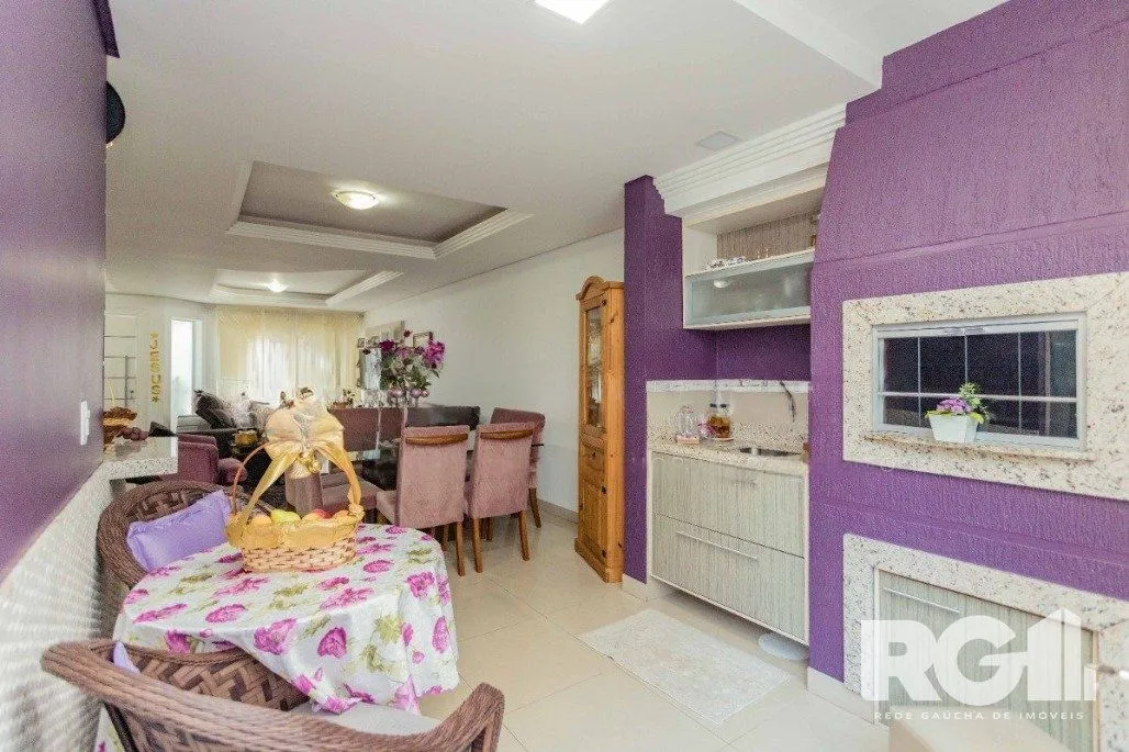 Imagem Casa com 5 Quartos 240m² privativos no Condomínio Parque Iguaçu. Bairro Ecoville