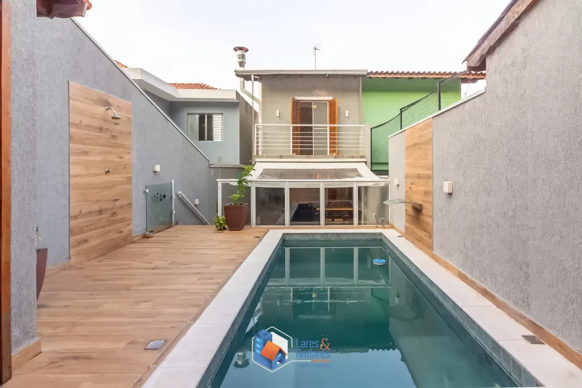 Imagem Sobrado para venda em City Pinheirinho com 3 quartos, sendo 1 suíte, 153m²