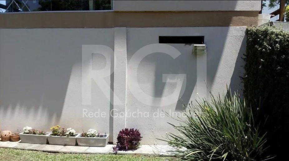 Imagem Casa para Venda - 194m², 4 dormitórios, sendo 1 suites, 2 vagas - Taruma