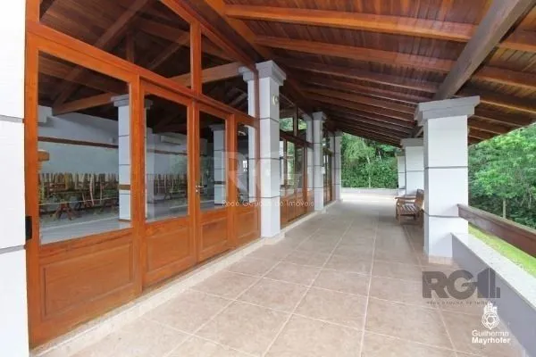 Imagem Casa de Condomínio em Hípica