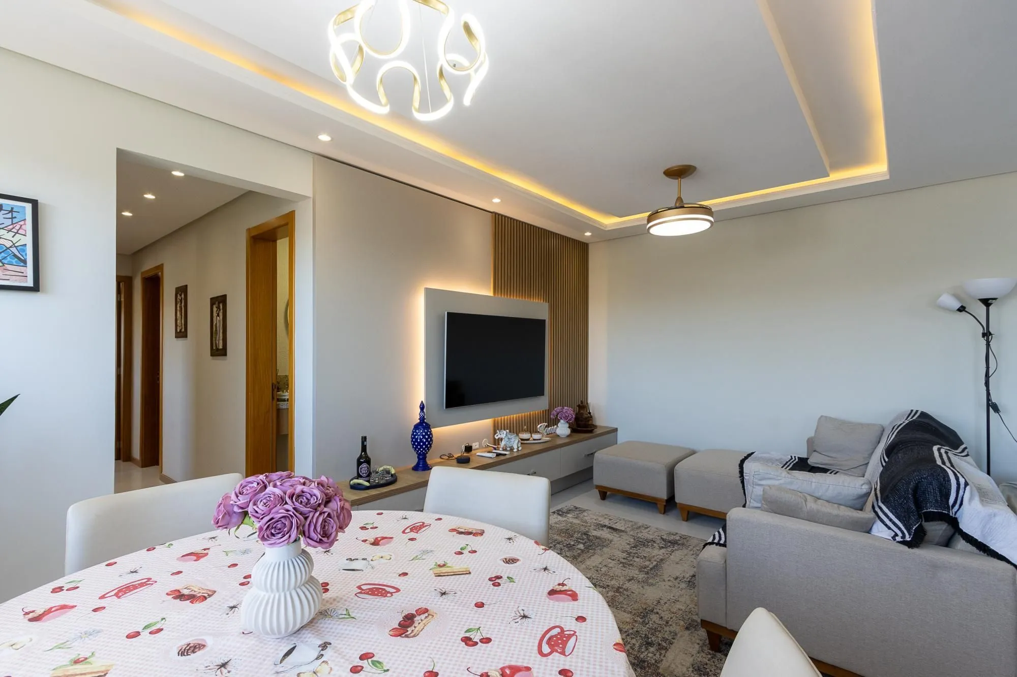 Imagem Apartamento | 3 Quartos | 1 Suíte | 103,29m2 Privativos | Vaga Dupla | Bairro Cristal