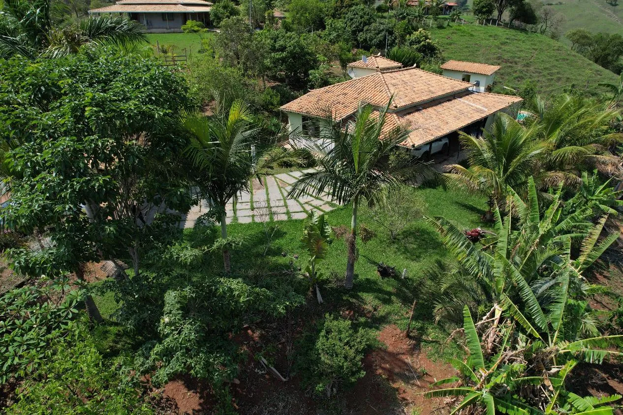 Imagem Lindo sítio à venda em Rio Manso/MG , com 20.000 m² de terra