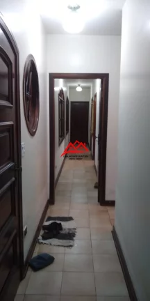 Imagem Casa venda bairro Itaguá, Ubatuba, 4 quartos, 3 suítes, 5 wc.