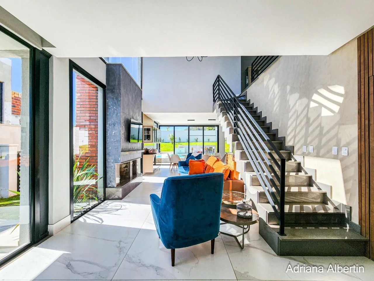 Imagem Casa com 4 suites - Condominio Fechado