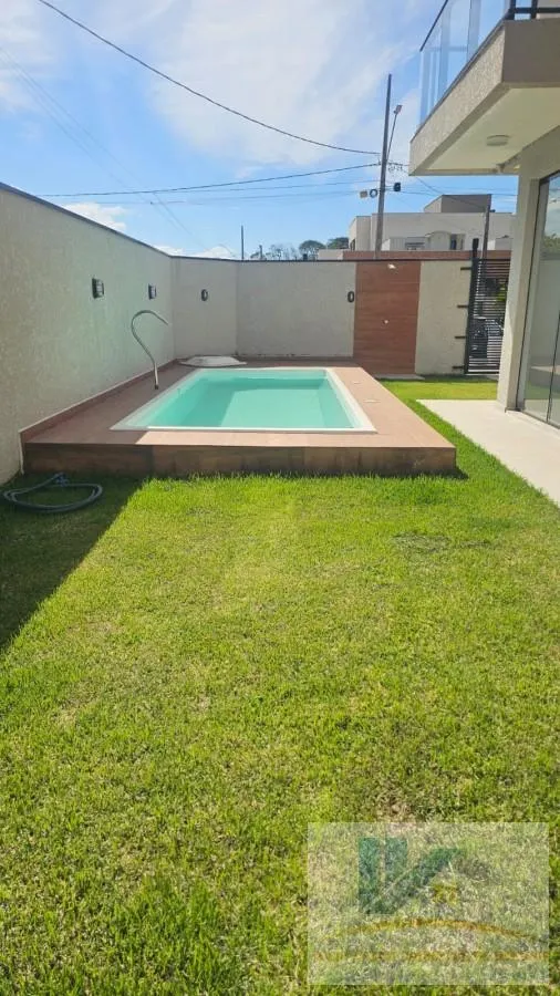 Imagem Sobrado para Venda em Guaratuba, Balneário Eliane, 3 dormitórios, 1 suíte, 2 banheiros, 1 vaga