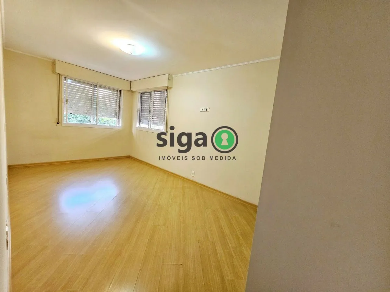 Imagem APARTAMENTO COM 3 QUARTOS SENDO 1 SUITE PARA VENDA E LOCAÇÃO NO ITAIM BIBI
