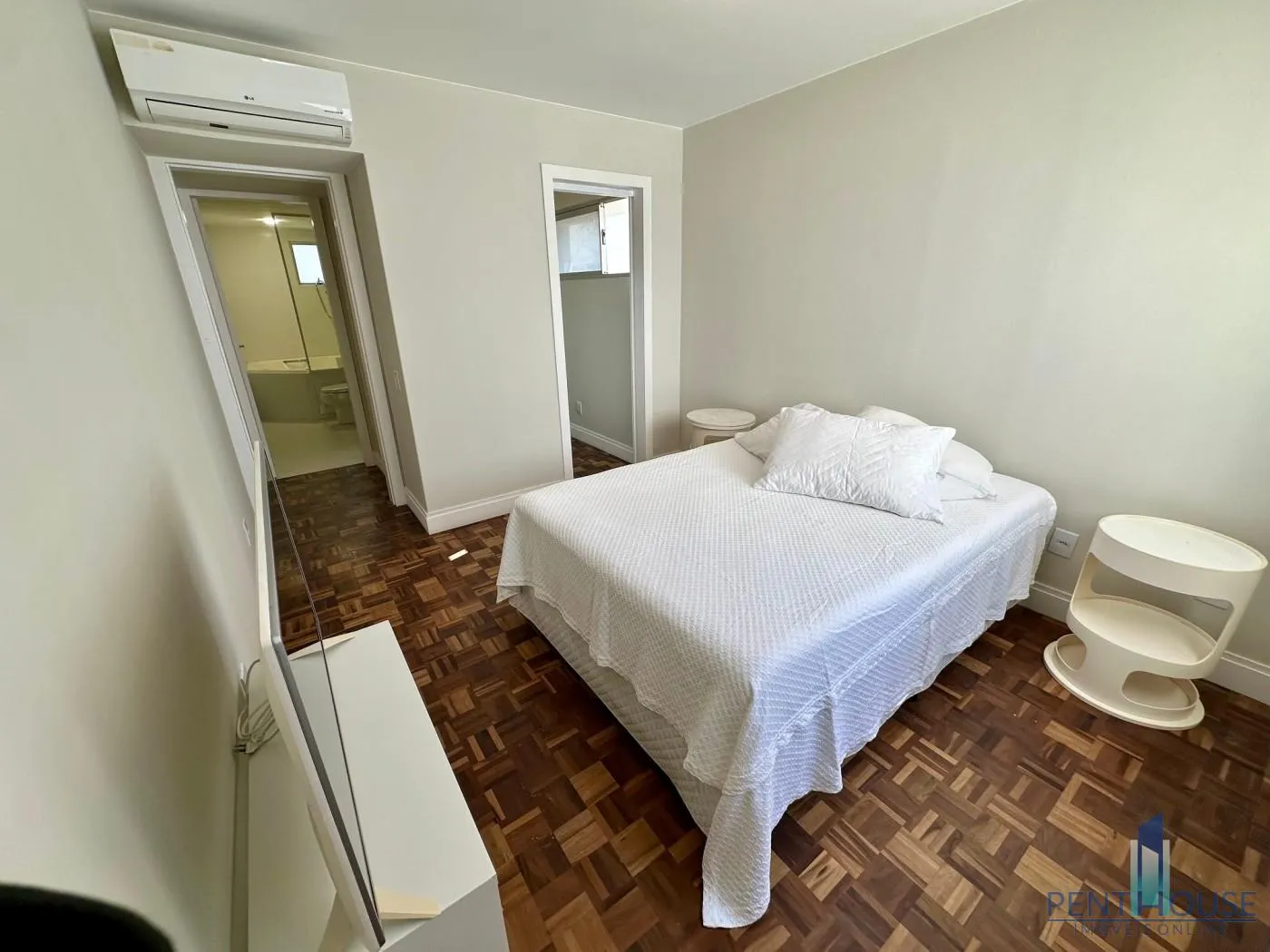 Imagem Apartamento Quadra Mar para Venda em Balneário Camboriú, PIONEIROS, 3 dormitórios, 1 suíte, 3 banheiros, 1 vaga