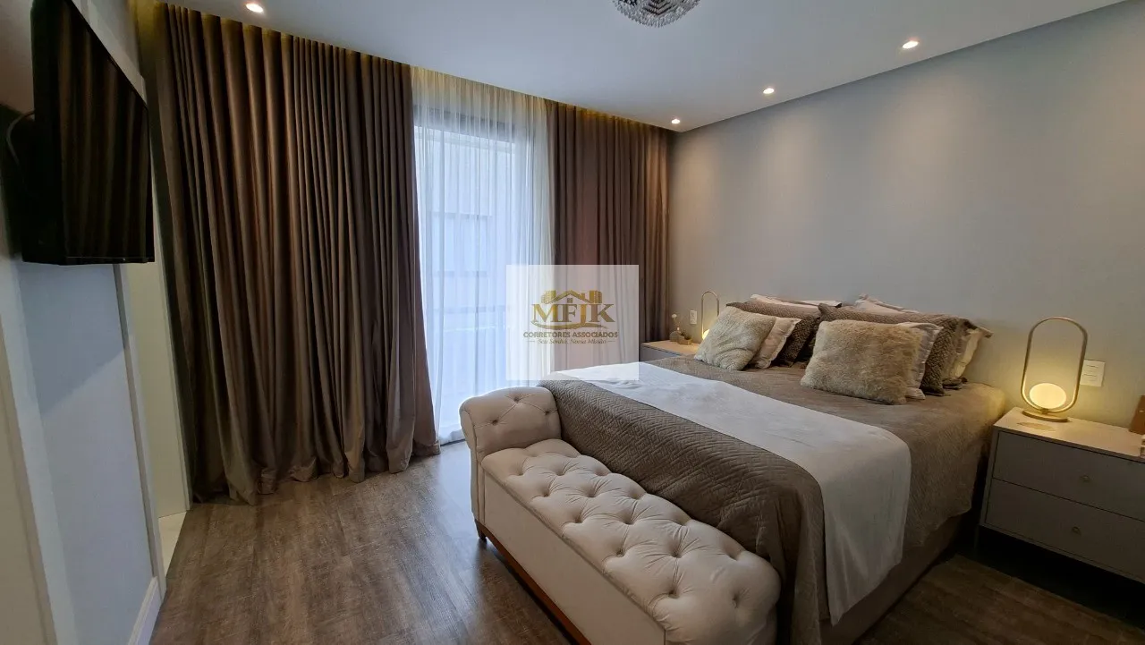 Imagem Triplex com 3 quartos à venda no Uberaba em Curitiba