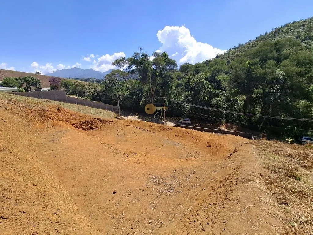 Imagem Terreno em Condomínio para Venda em Teresópolis / RJ no bairro Prata