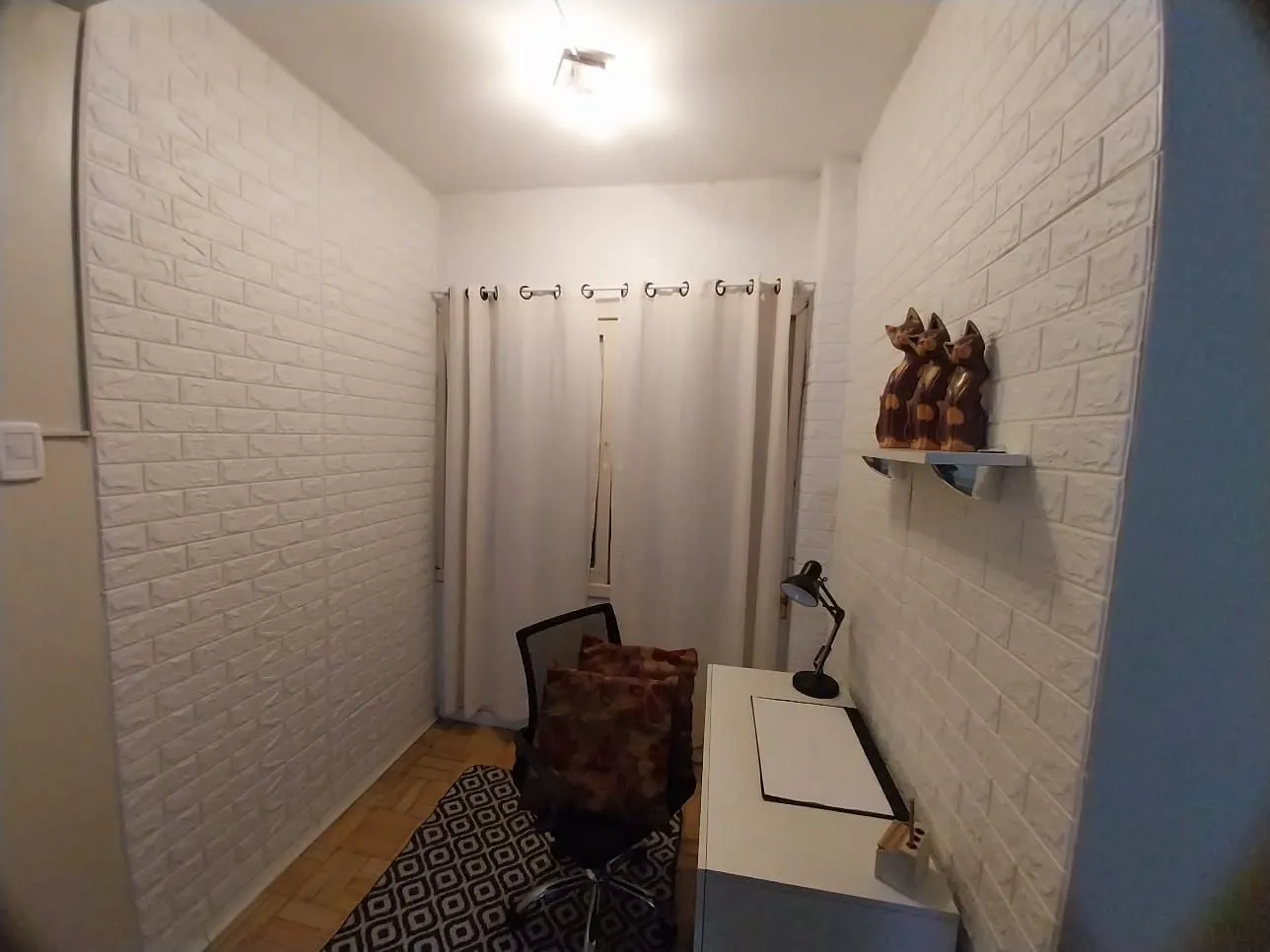 Imagem Oportunidade Excelente Apartamento 1D Mobiliado 2 piso com elevador Cidade Baixa.