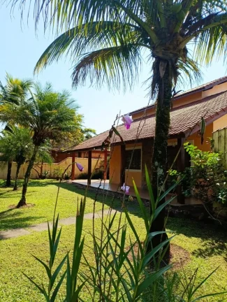 Imagem Casa para Venda em Peruíbe, Estância São Marcos, 3 dormitórios, 2 suítes, 1 banheiro, 6 vagas