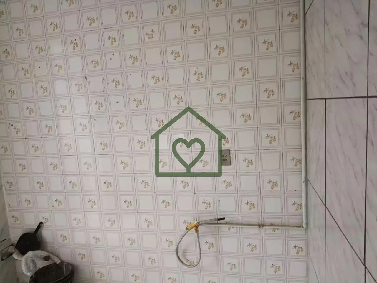 Imagem Ótima opção de apartamento JK no bairro Humaitá, localizado no térreo, com posição solar lest...