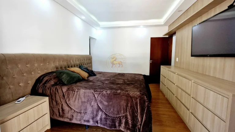 Imagem Casa à Venda em Itapetininga – 285 m², 4 Dormitórios, 1 Suíte, Piscina e Pomar em Terreno de 1.000 m²