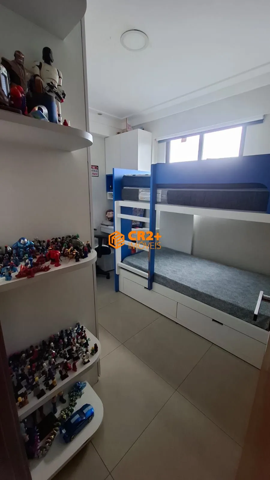 Imagem Vendo apartamento 63m2, 2 quarto 1 suíte, andar alto Reformado