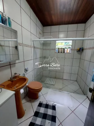 Imagem Casa com 3 dormitórios à venda, 160 m² por R$ 950.000,00 - Albuquerque - Teresópolis/RJ