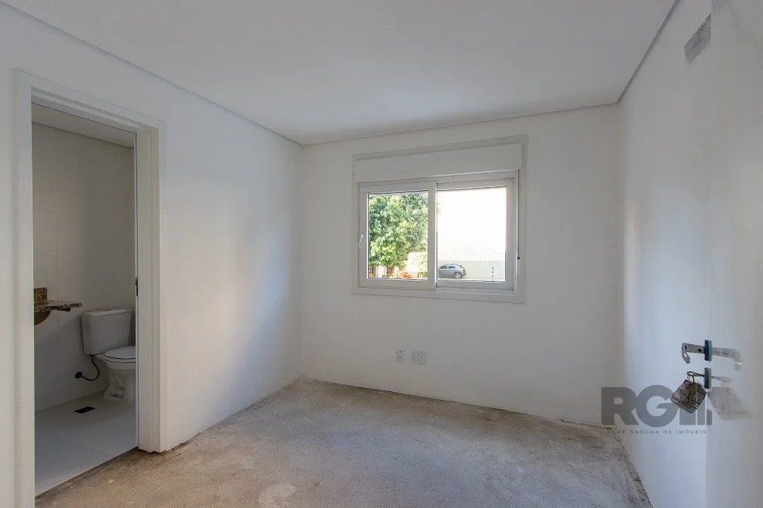 Imagem Cobertura para Venda - 214.34m², 3 dormitórios, sendo 3 suites, 2 vagas - Tristeza