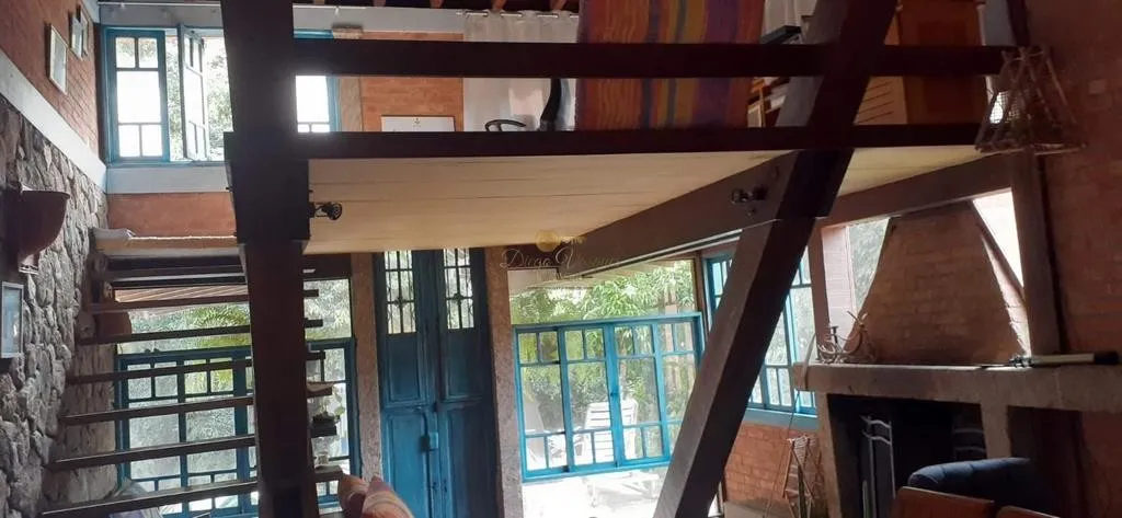 Imagem Sítio para Venda em Teresópolis / RJ no bairro Canoas
