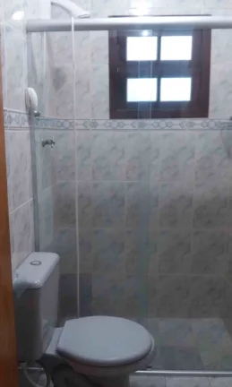 Imagem Casa meio lote - otima localização - Marafunda