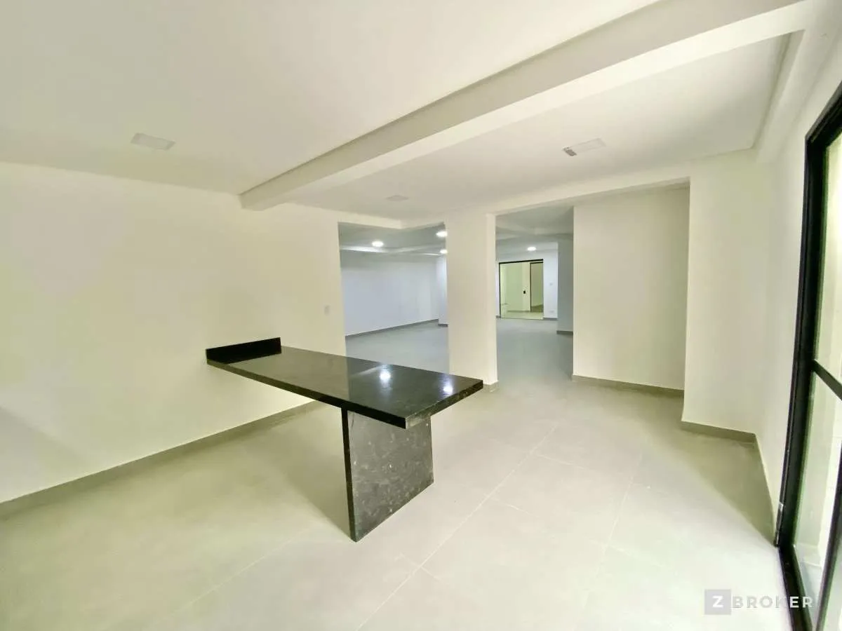 Imagem Apartamento à venda em Ubatuba, Centro, com 2 quartos, 63m2