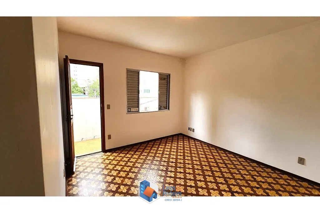 Imagem Casa à venda 4 Quartos 2 Suites 2 Vagas 218M² Mirandópolis São Paulo - SP