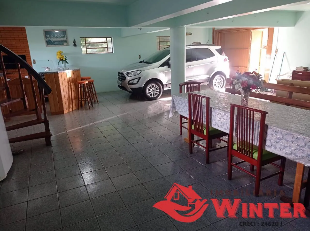 Imagem Linda casa de 252,00m² no Centro de Feliz.
