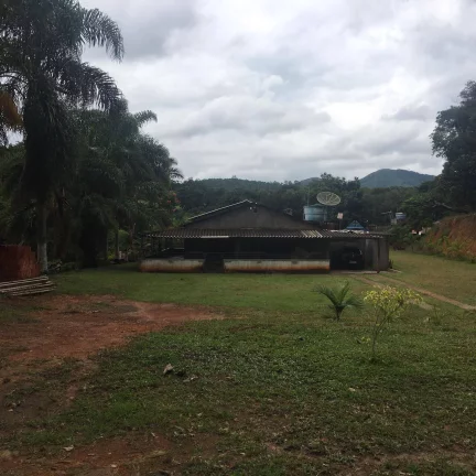 Chácara Piracaia 4.300 m² à 200 metros do asfalto!!