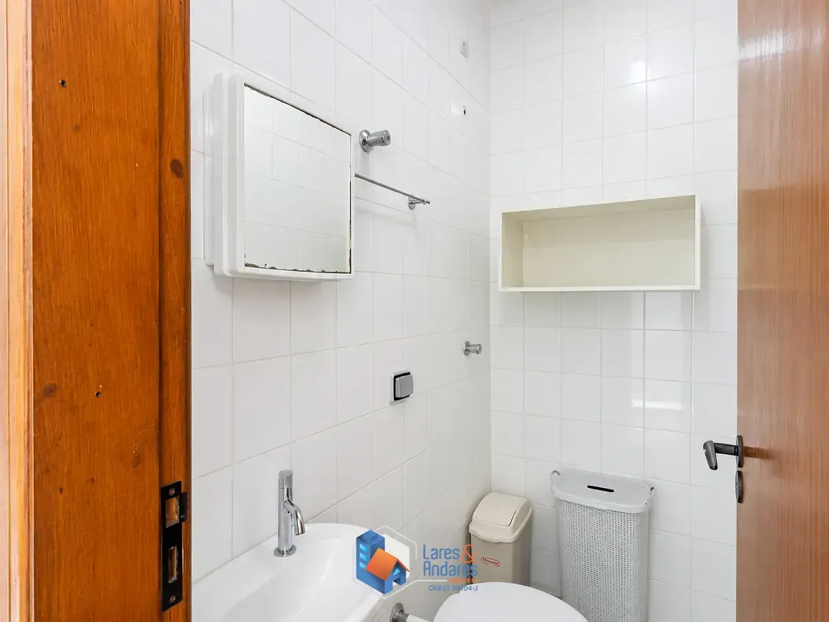 Imagem Sobrado para venda em Jardim São José (Zona Norte) com 3 quartos, sendo 1 suíte, 110m²
