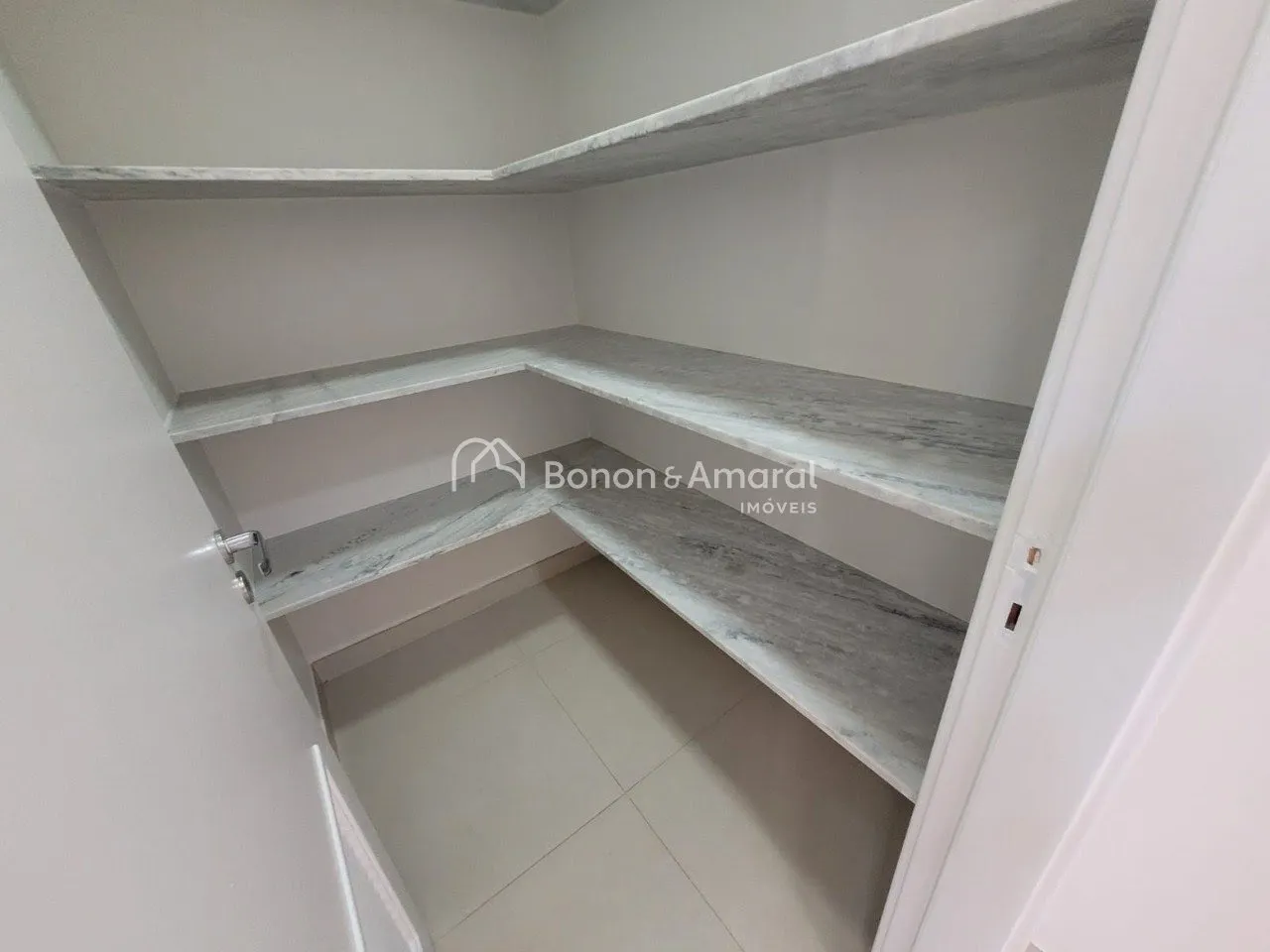 Imagem Apartamento para Locação no Condomínio Horizon com 3 vagas e 3 suites - Campinas