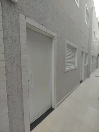 Imagem Sobrado com 2 dormitórios à venda, 62 m² por R$ 395.000 - Aviação - Praia Grande/SP