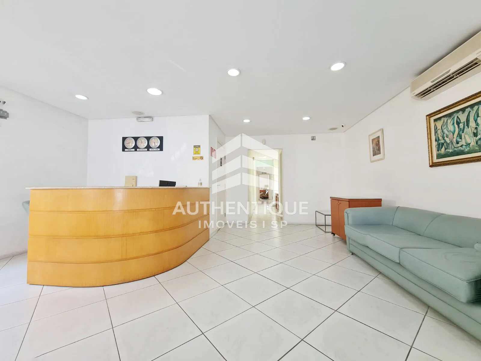 Imagem Casa Comercial I Excelente oportunidade para montar clínica, laboratório, pet, estética ou investir