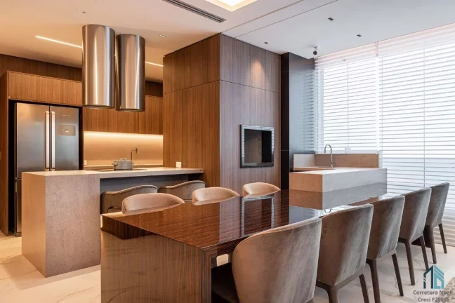Imagem Apartamento a venda no Bigorrilho, 04 suítes, 04 vagas em Curitiba, PR