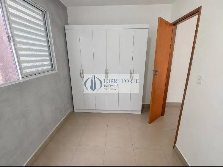 Imagem Bela casa em condomínio fechado com 2 dormitórios em Itaquera