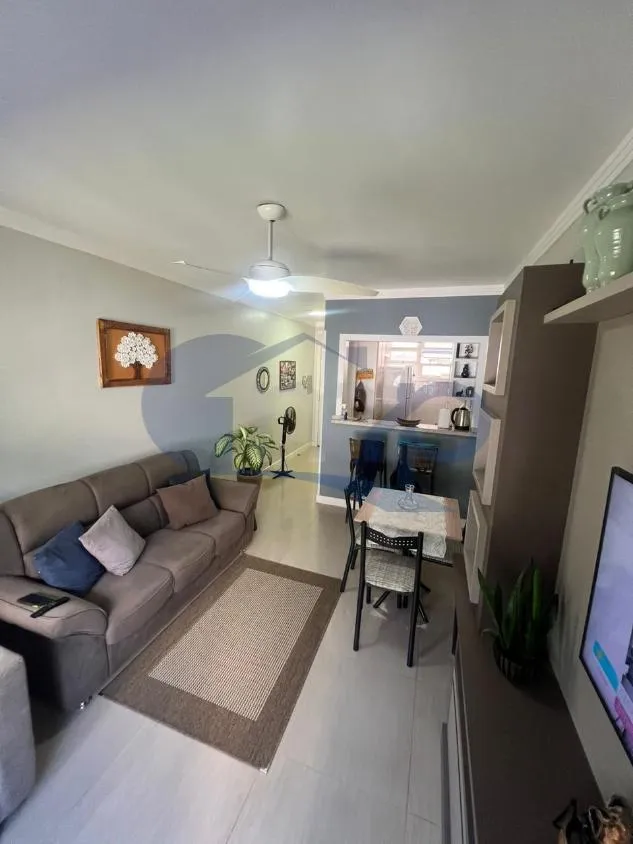 Imagem Apartamento á venda com 2 dormitórios no centro de Torres/RS