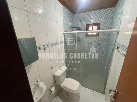 Imagem CASA COM PISCINA E ESPAÇO GOURMET A 300M DA PRAIA - 4 QUARTOS E MUITO CONFORTO