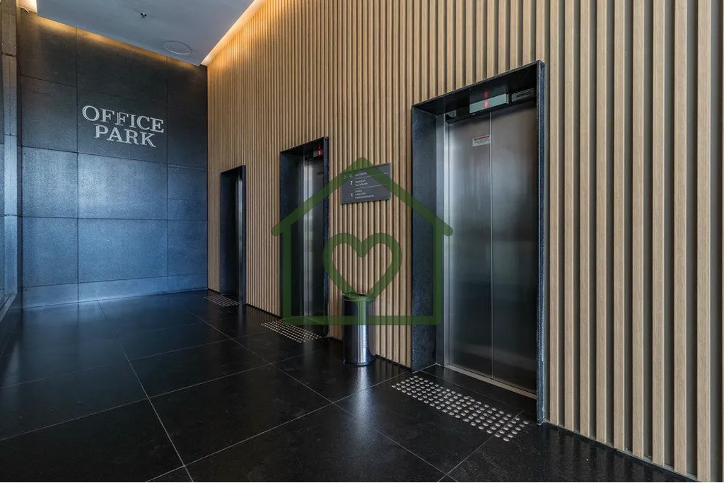 Imagem Se você está em busca de uma oportunidade de investimento comercial, esta unidade em Porto Alegre ...