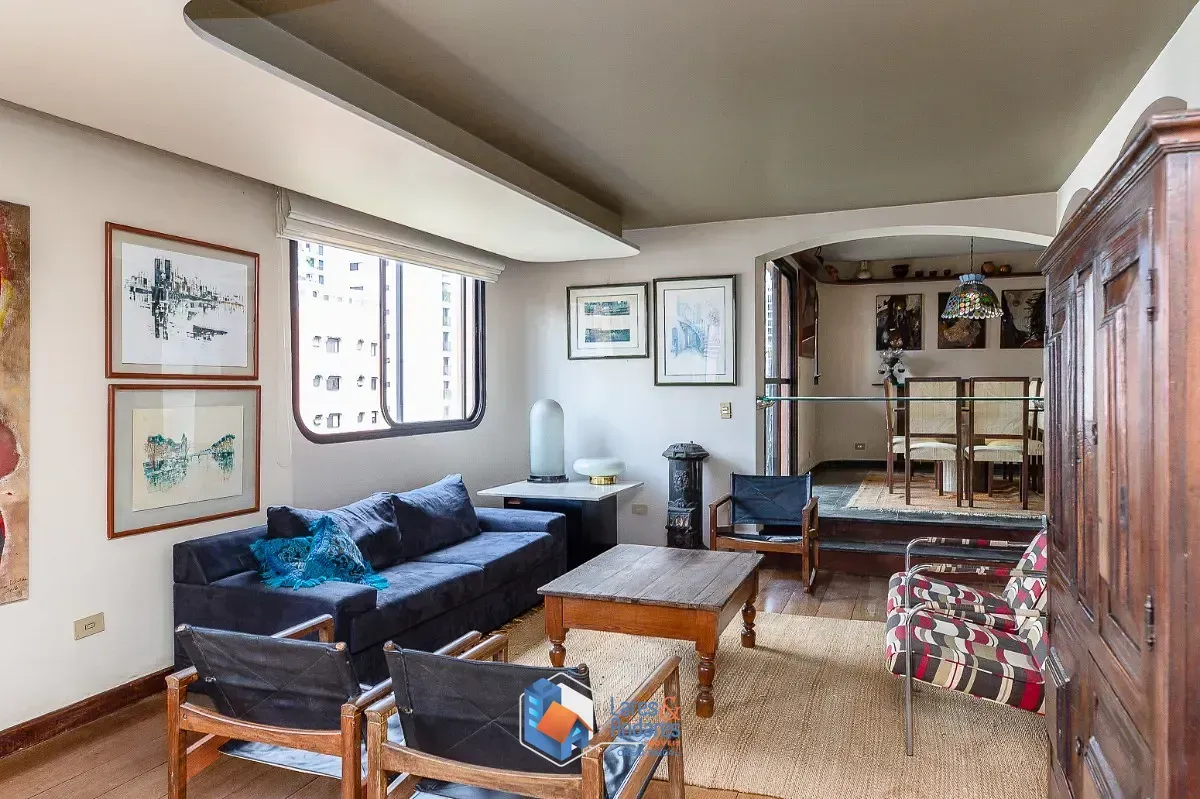 Imagem Apartamento para venda em Moema com 3 quartos, sendo 1 suíte, 210m²