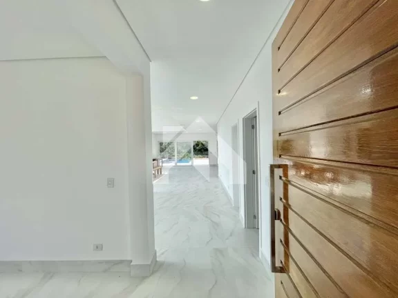 Imagem Casa de Condomínio em Jardim do Golf I - Jandira