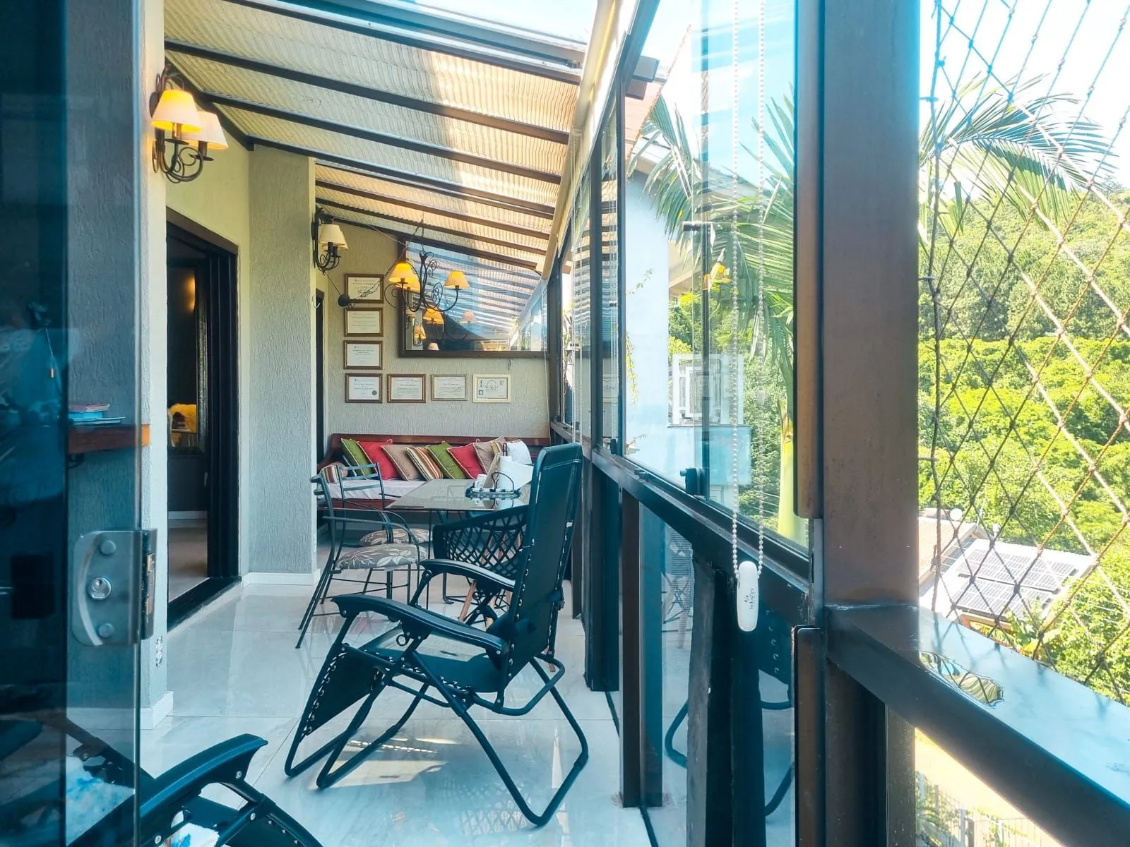 Imagem Casa Espetacular no Morro São Caetano (APAMECOR) - Vista privilegiada e muito conforto