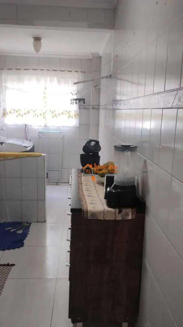 Imagem Apartamento com 2 dormitórios à venda, 54 m² por R$ 180.000,00 - Parque Primavera - Guarulhos/SP