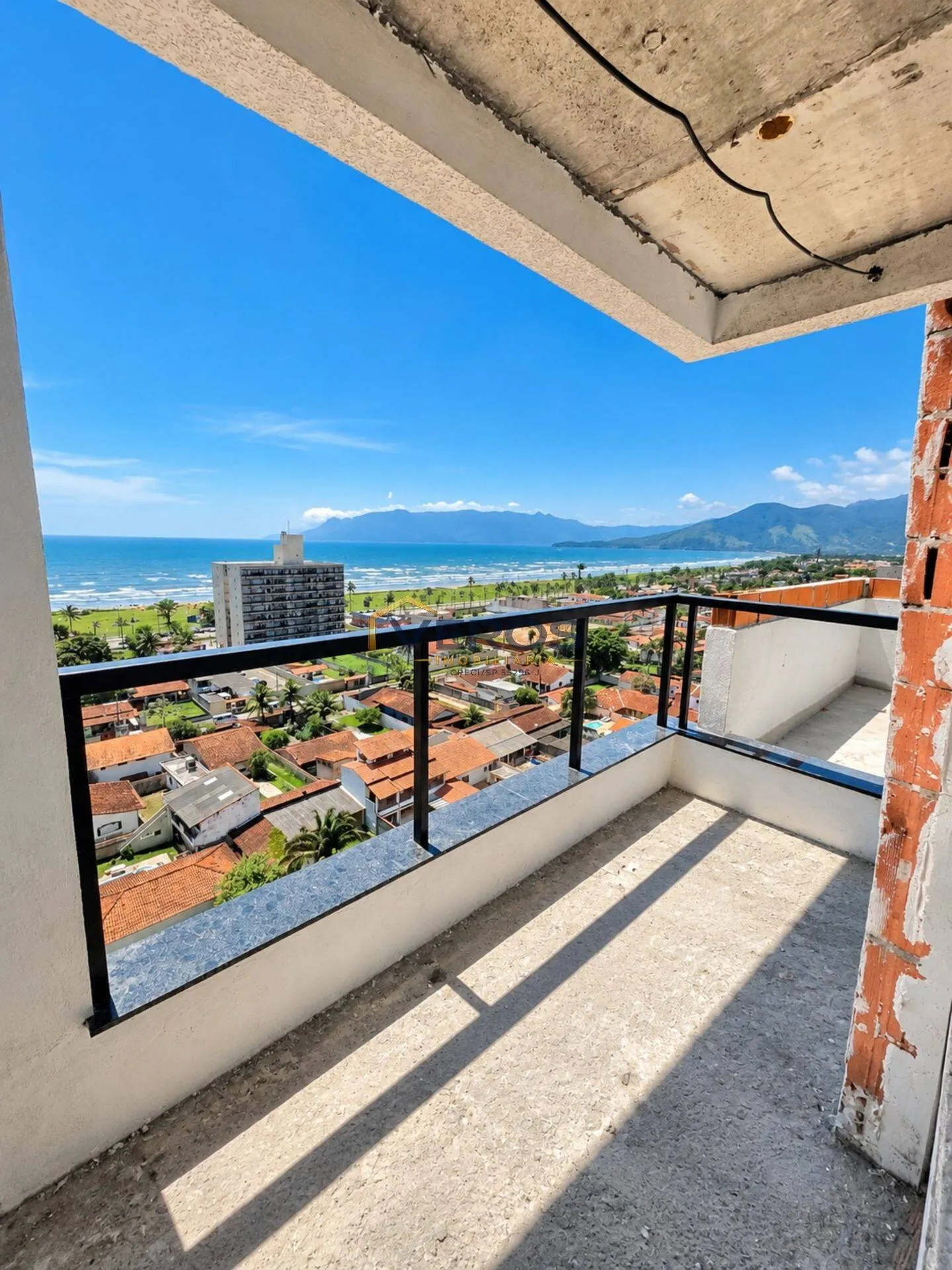 Imagem Cobertura duplex vista mar no Porto Novo - Edifício Los Angeles