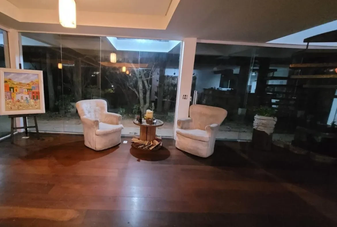 Imagem Casa com 4 Quartos à Venda, 432 m² em Chácaras Ana Lúcia - Embu das Artes
