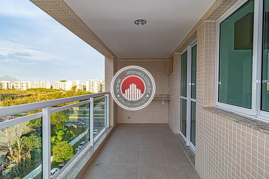 Apartamento a Venda no bairro Recreio dos Bandeirantes - Rio de Janeiro, RJ